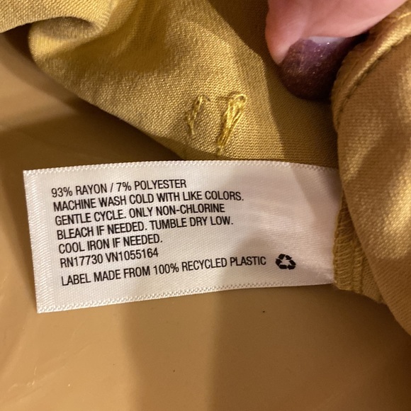 a new day - midi tan skirt with cute front pockets and complete button up front - Picture 6 of 10